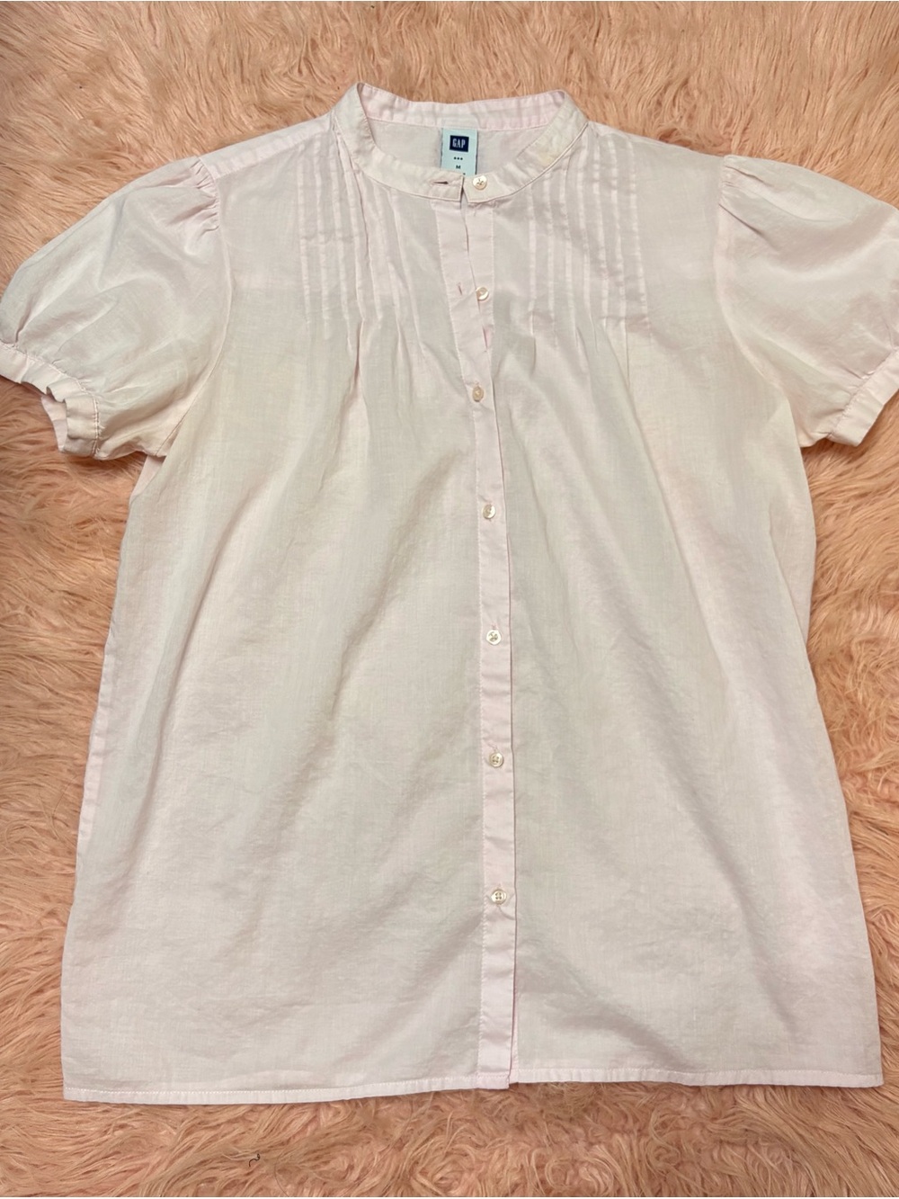 GAP Light Pink Button-Down Short Sleeve Shirt
